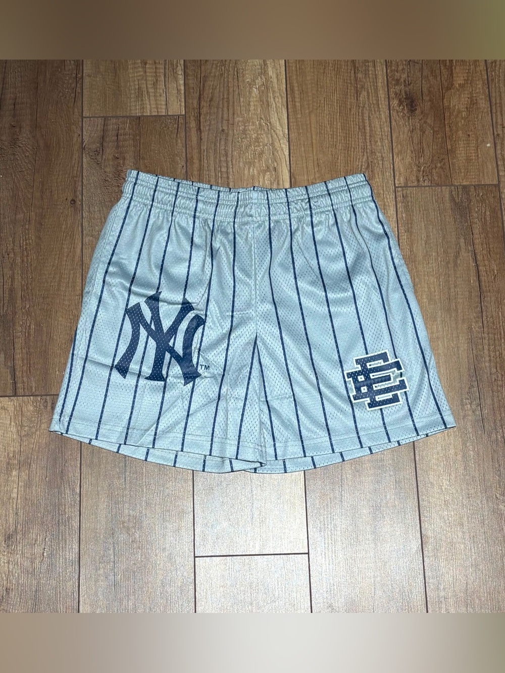 Eric Emanuel EE New York Yankees Gray Pinstripe Shorts Brand New (S-XL)